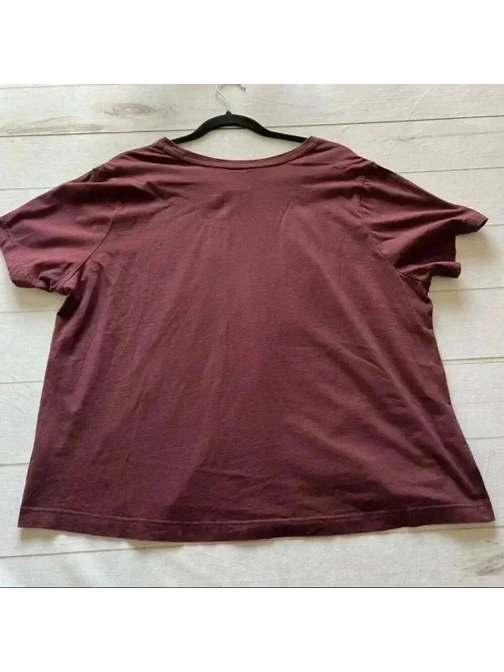 Nike Womens Metallic Gold Graphics Brown Long Sleeve Tee T-Shirt Medium - Picture 5 of 9